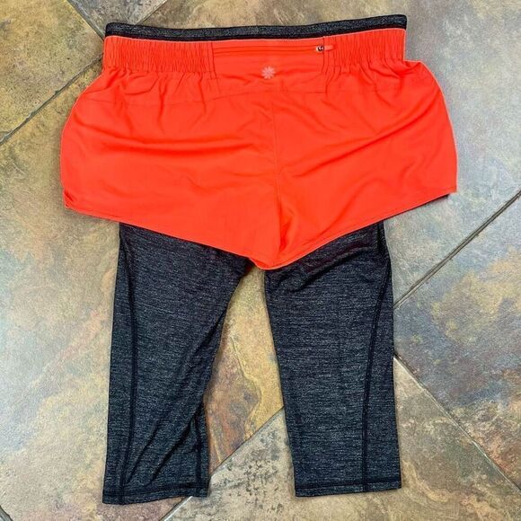 Athleta Go Getter Activewear Knicker Shorts Medium - Picture 6 of 7